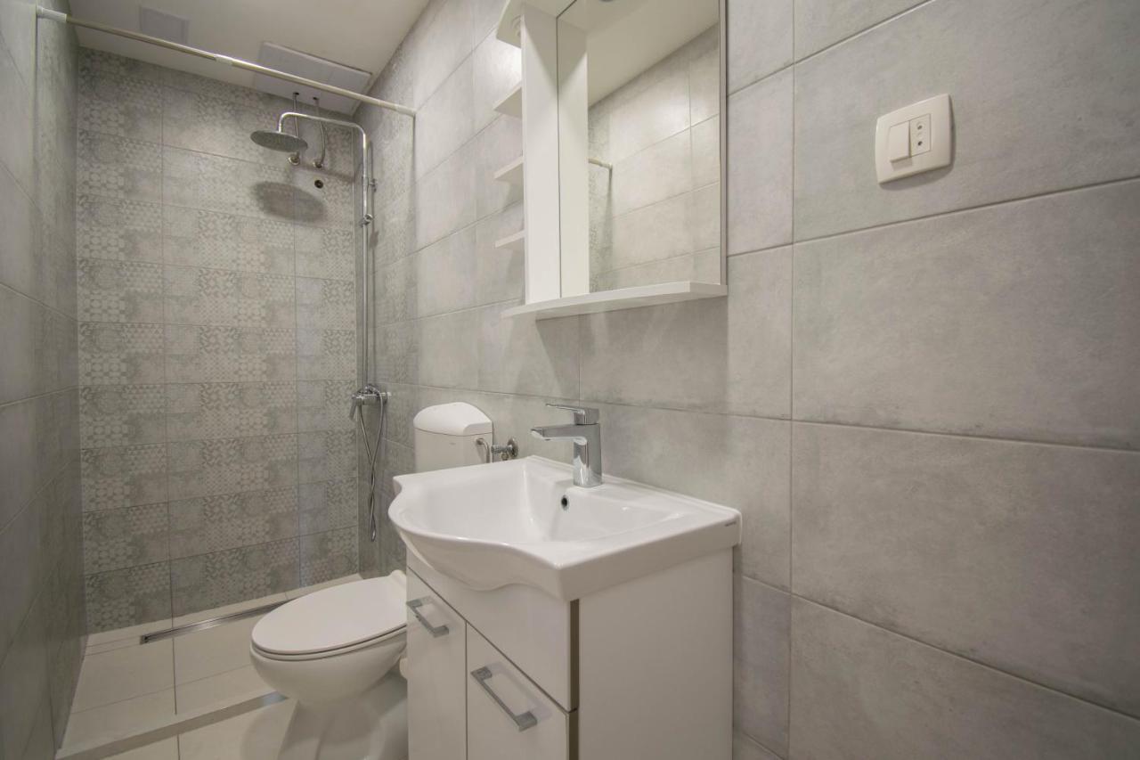 Apartments Manuela - Baška Voda Kültér fotó