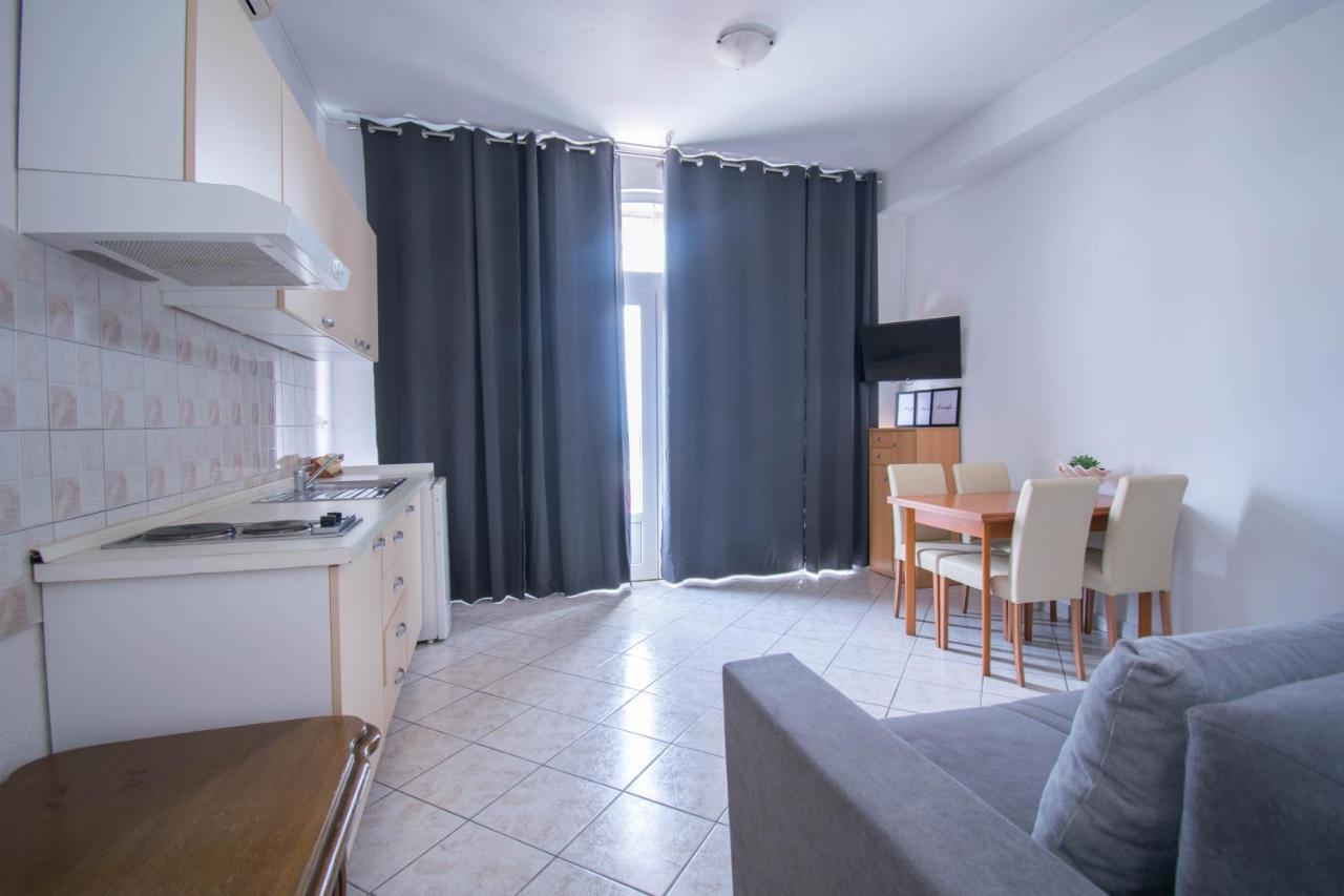 Apartments Manuela - Baška Voda Kültér fotó