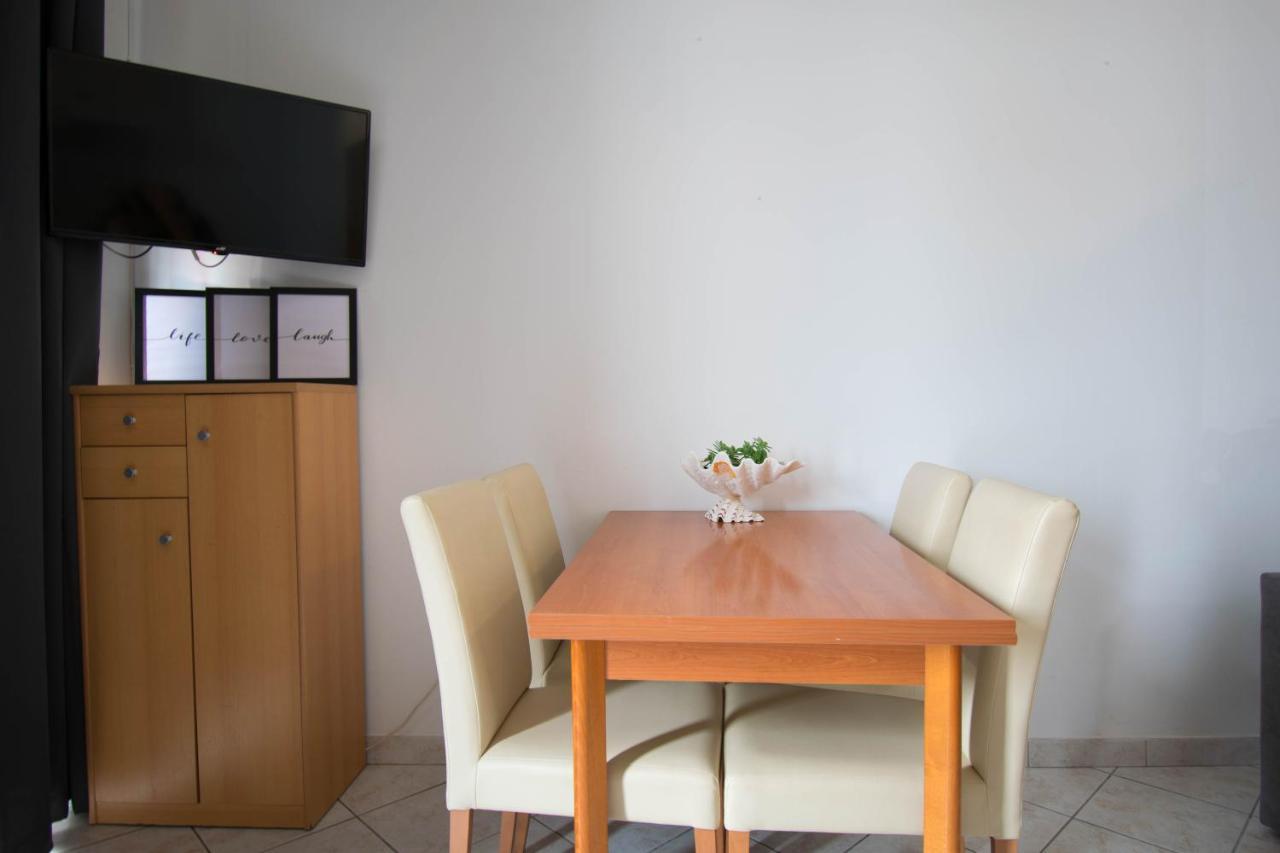 Apartments Manuela - Baška Voda Kültér fotó